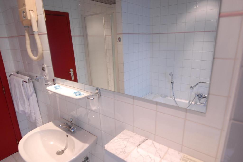 Hotel Le Joli Bois Waterloo Oda fotoğraf