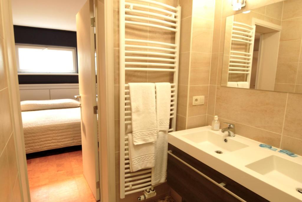 Hotel Le Joli Bois Waterloo Oda fotoğraf